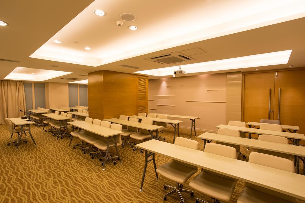 Ji Hotel Guangzhou Yuexiu Park Екстер'єр фото