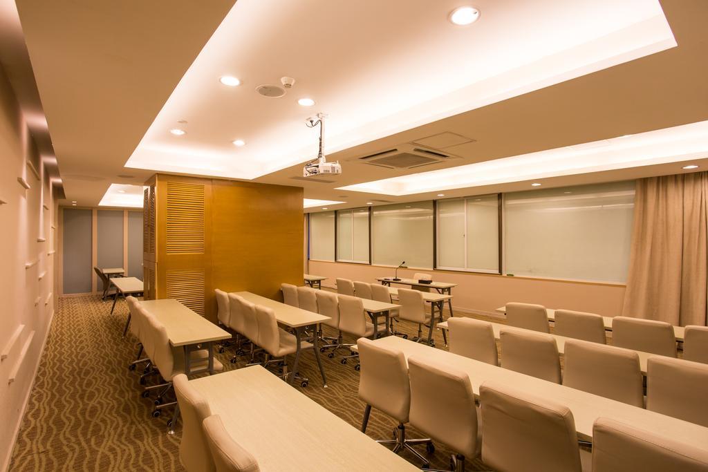 Ji Hotel Guangzhou Yuexiu Park Екстер'єр фото