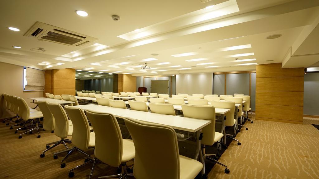Ji Hotel Guangzhou Yuexiu Park Екстер'єр фото